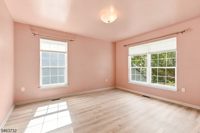 15 Champlain Way, Franklin Twp., NJ 08823