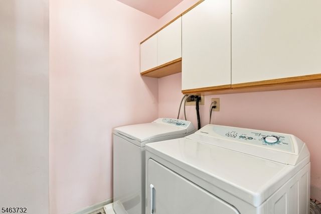 15 Champlain Way, Franklin Twp., NJ 08823