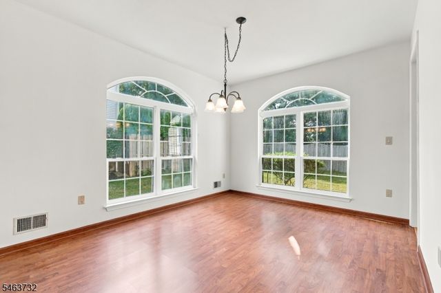 15 Champlain Way, Franklin Twp., NJ 08823