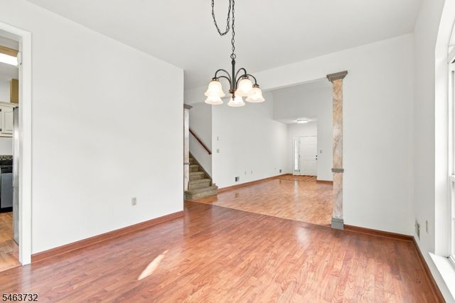 15 Champlain Way, Franklin Twp., NJ 08823