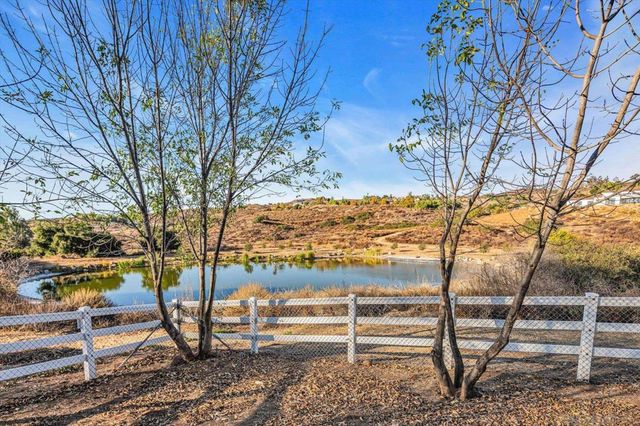 18763 Rangeland Road, Ramona, CA 92065