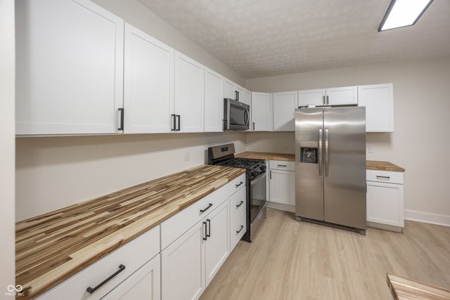 7788 W 1000 S, Fortville, IN 46040