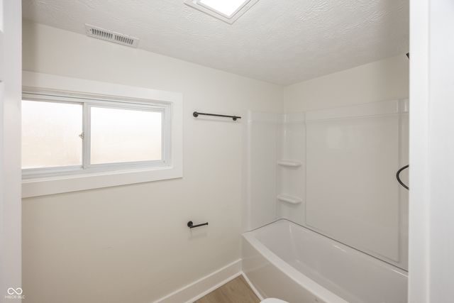 7788 W 1000 S, Fortville, IN 46040