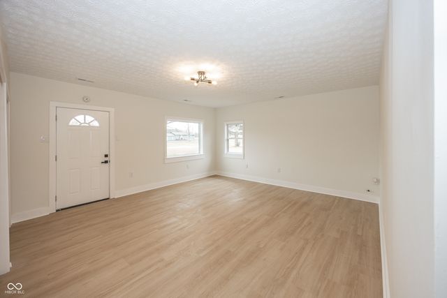 7788 W 1000 S, Fortville, IN 46040