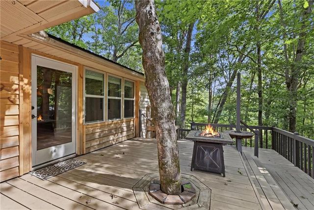 129 Nob Hill Ridge, Cleveland, GA 30528