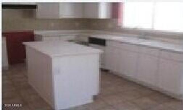 10384 W PRIMROSE Drive, Avondale, AZ 85392