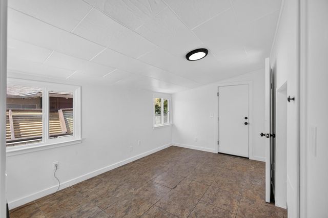 2327-2333 Beaumont St, Sacramento, CA 95815