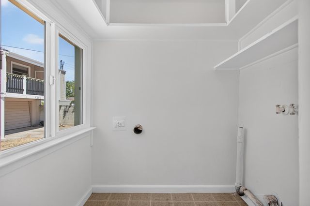 2327-2333 Beaumont St, Sacramento, CA 95815