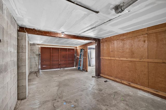 2327-2333 Beaumont St, Sacramento, CA 95815