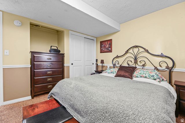 9107 S PEACH BLOSSOM DR, Sandy, UT 84094