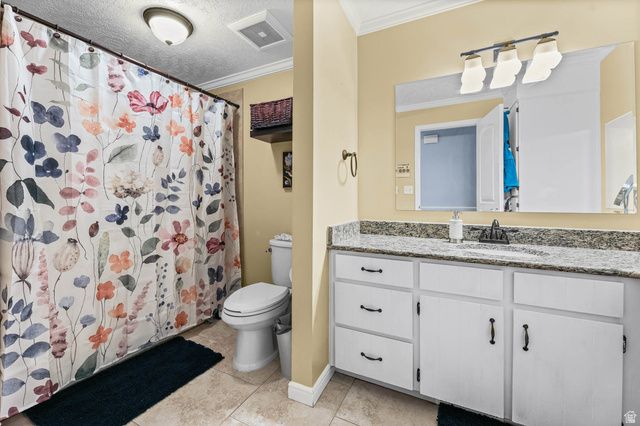 9107 S PEACH BLOSSOM DR, Sandy, UT 84094