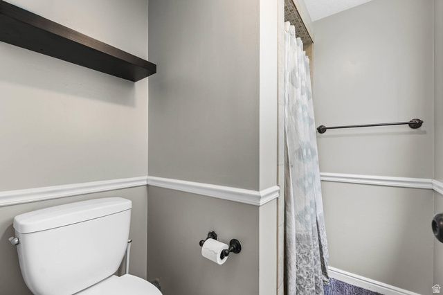 9107 S PEACH BLOSSOM DR, Sandy, UT 84094