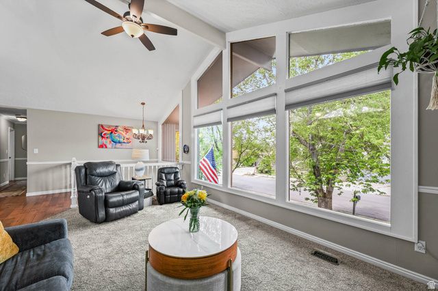 9107 S PEACH BLOSSOM DR, Sandy, UT 84094