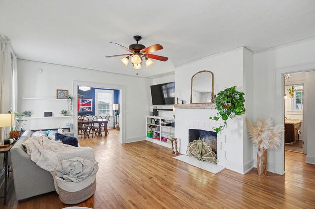 703 5th Ave, W, Springfield, TN 37172