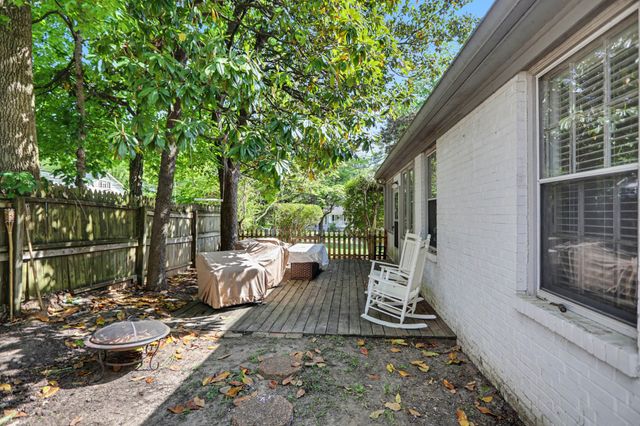 703 5th Ave, W, Springfield, TN 37172