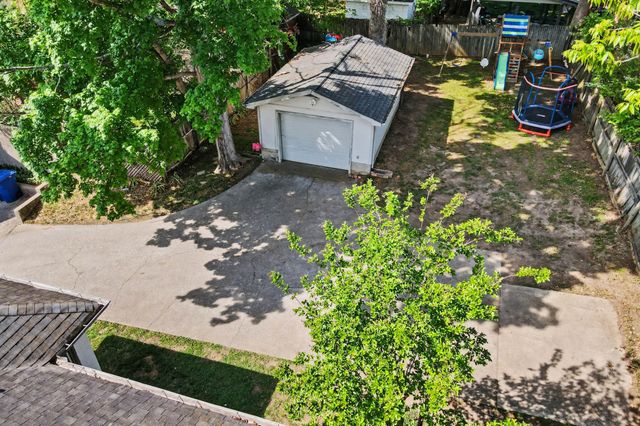 703 5th Ave, W, Springfield, TN 37172