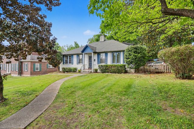 703 5th Ave, W, Springfield, TN 37172