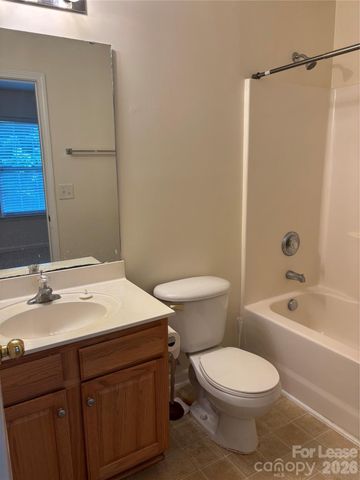 8708 Twined Creek Lane, Charlotte, NC 28227