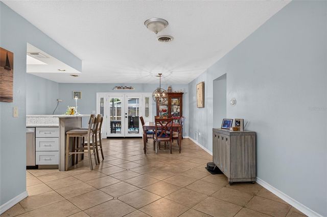 895 E BAFFIN DRIVE, Venice, FL 34293