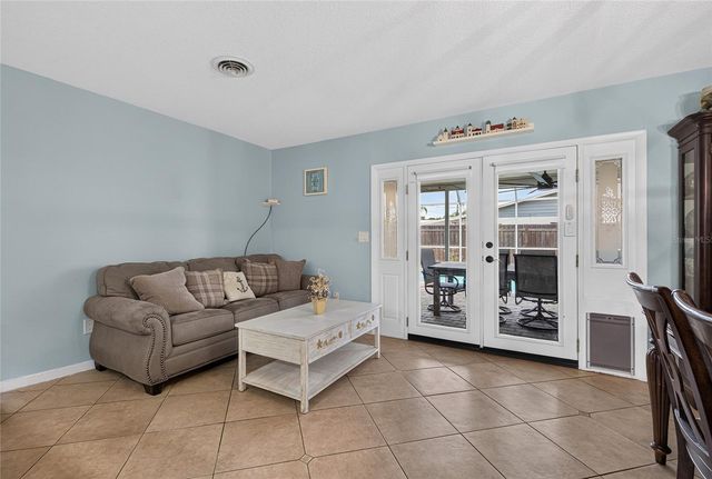 895 E BAFFIN DRIVE, Venice, FL 34293