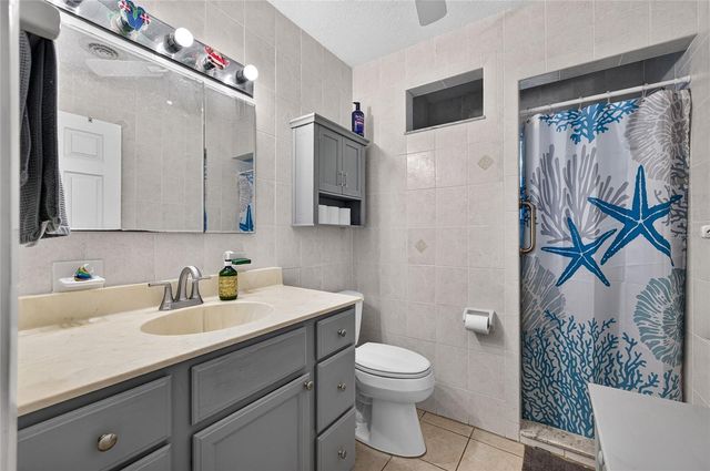 895 E BAFFIN DRIVE, Venice, FL 34293