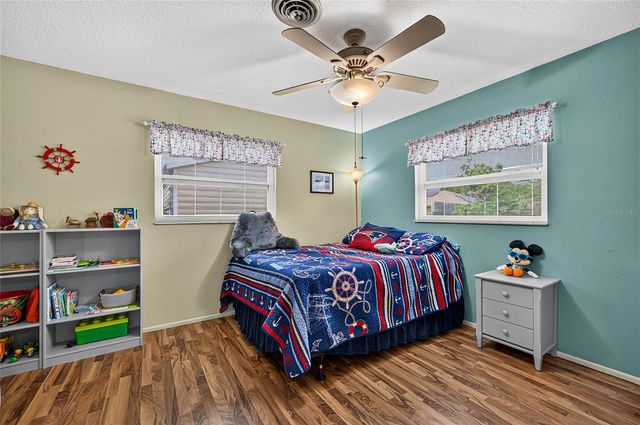 895 E BAFFIN DRIVE, Venice, FL 34293