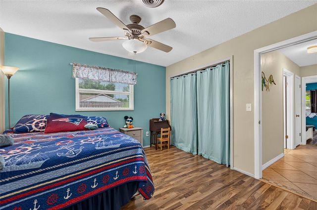 895 E BAFFIN DRIVE, Venice, FL 34293