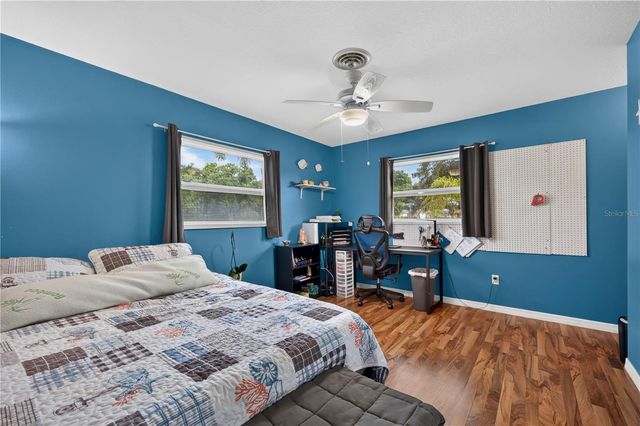895 E BAFFIN DRIVE, Venice, FL 34293
