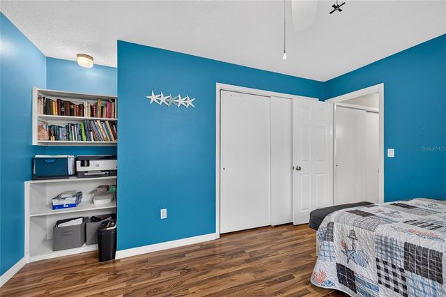 895 E BAFFIN DRIVE, Venice, FL 34293