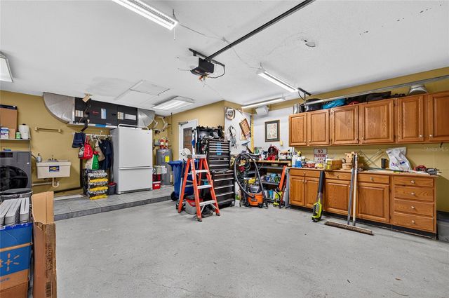 895 E BAFFIN DRIVE, Venice, FL 34293