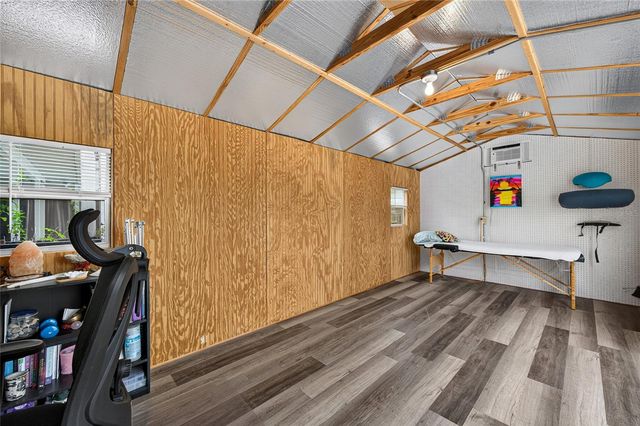 895 E BAFFIN DRIVE, Venice, FL 34293