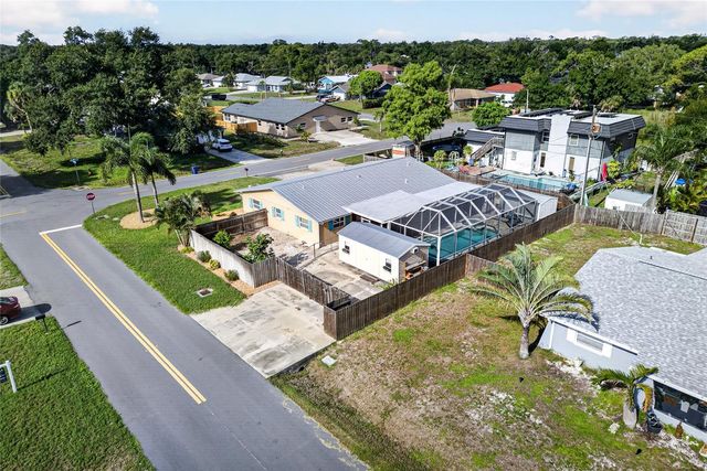 895 E BAFFIN DRIVE, Venice, FL 34293