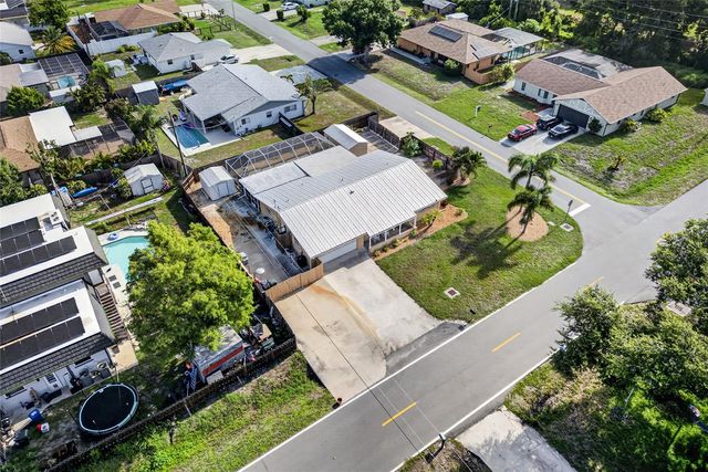 895 E BAFFIN DRIVE, Venice, FL 34293