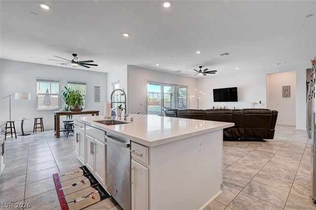 33 Reverie Heights Avenue, Henderson, NV 89011