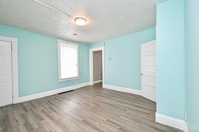 303 Walnut Street, Elmwood Place, OH 45216