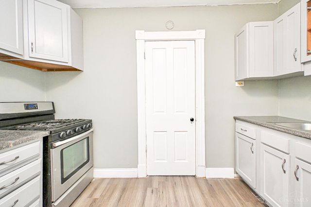 303 Walnut Street, Elmwood Place, OH 45216