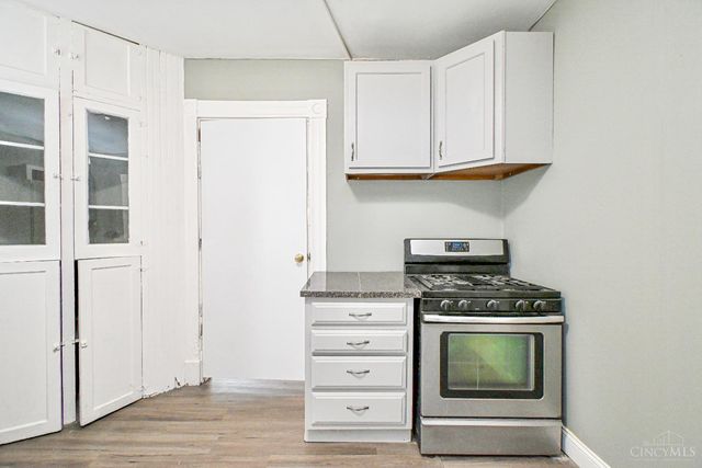 303 Walnut Street, Elmwood Place, OH 45216
