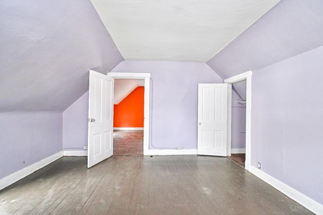 303 Walnut Street, Elmwood Place, OH 45216