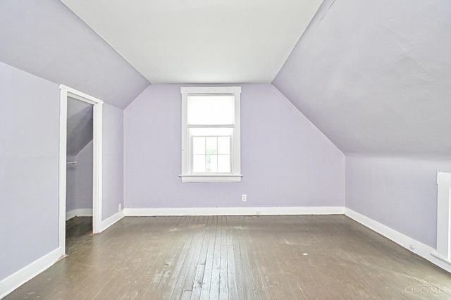 303 Walnut Street, Elmwood Place, OH 45216