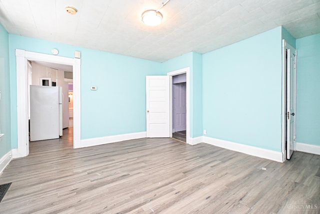 303 Walnut Street, Elmwood Place, OH 45216