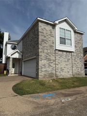 3826 Brandon Park Drive, Garland, TX 75044