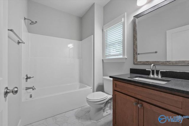 112 Jordan Bend Road, Huntsville, AL 35811