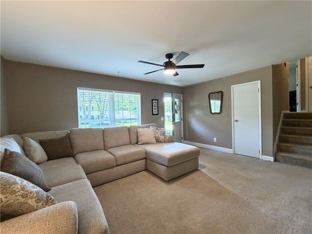 195 Teakwood Lane, Springboro, OH 45066