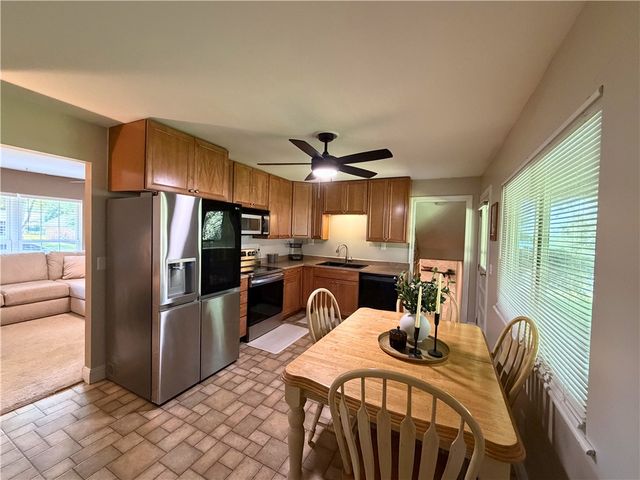 195 Teakwood Lane, Springboro, OH 45066