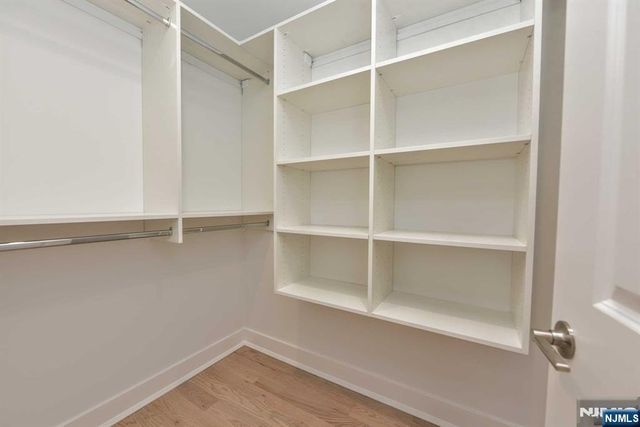 120 Collignon 120, River Vale, NJ 07675