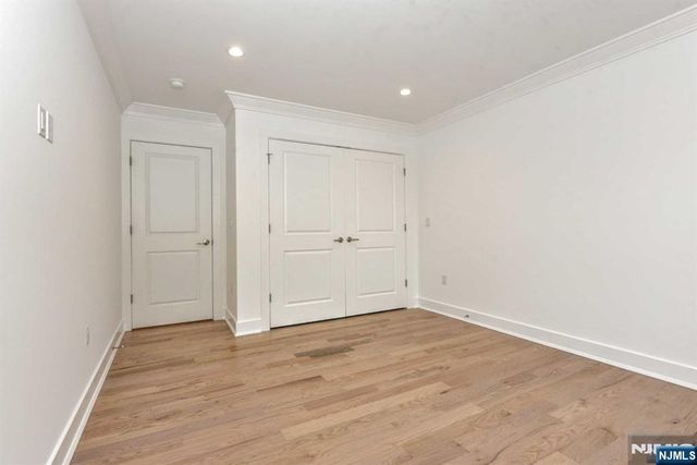 120 Collignon 120, River Vale, NJ 07675