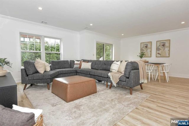 120 Collignon 120, River Vale, NJ 07675