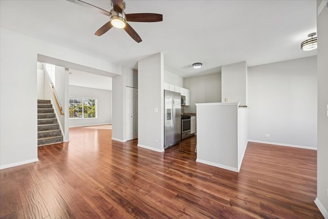 117 Enclave Circle C, Bolingbrook, IL 60440