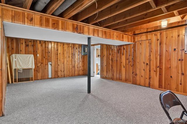 3387 Norwood Drive, Trenton, MI 48183