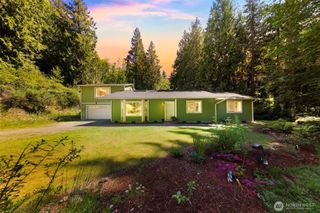 4441 Forgotten Lane, Clinton, WA 98236
